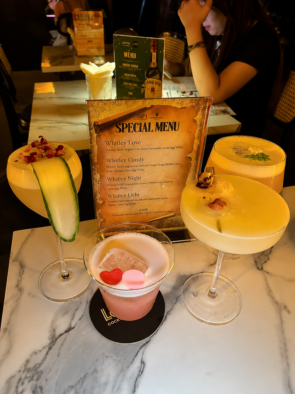 menu đặc biệt cùng whitleyneill