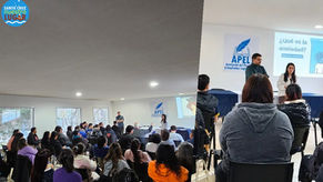 Hacia una salud mental con sentido comunitario: Exitosa segunda jornada sobre abordaje de crisis de ansiedad en APEL y cierra mañana Ovillo Terapéutico
