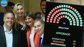 El gobierno nacional celebra la media sanción de la Reforma Laboral: Karina Milei, Adorni y los Menem en primera fila