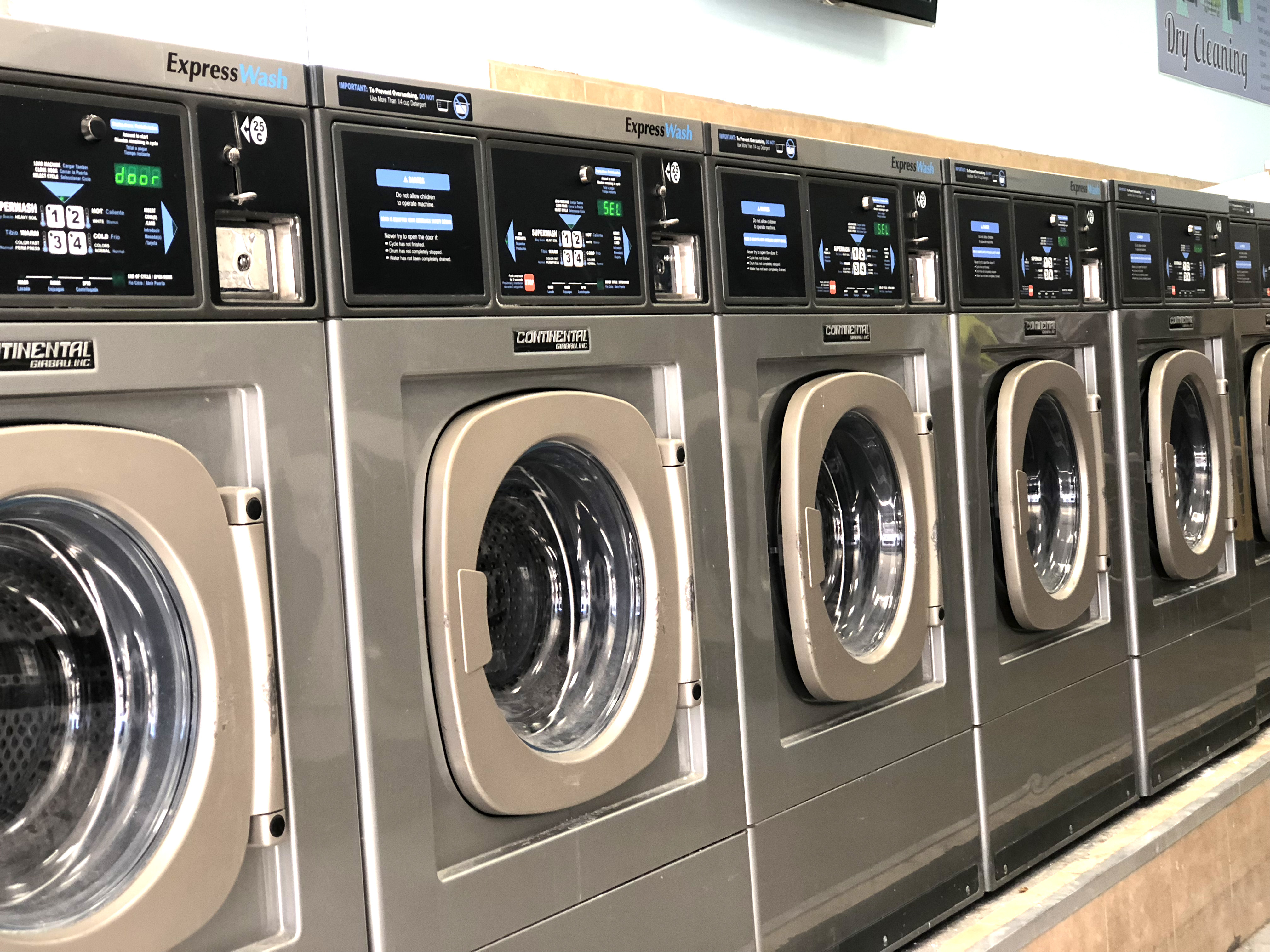 Laundromat Senor Bubbles Laundromat Jersey City, NJ