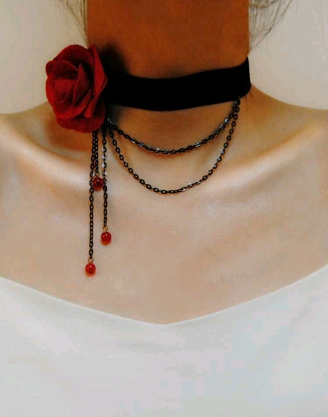 3D Rose Detail Chain Decor Chocker🌹