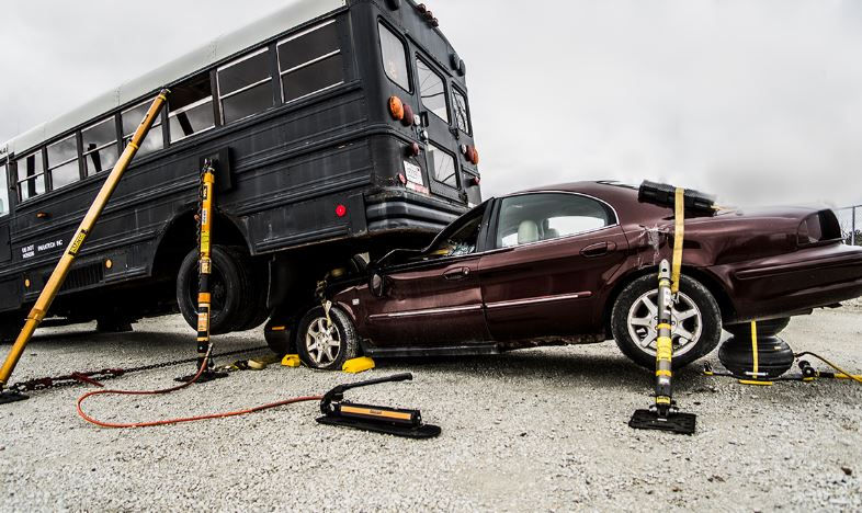 Thumbnail: Paratech: Heavy Vehicle Extrication Kit