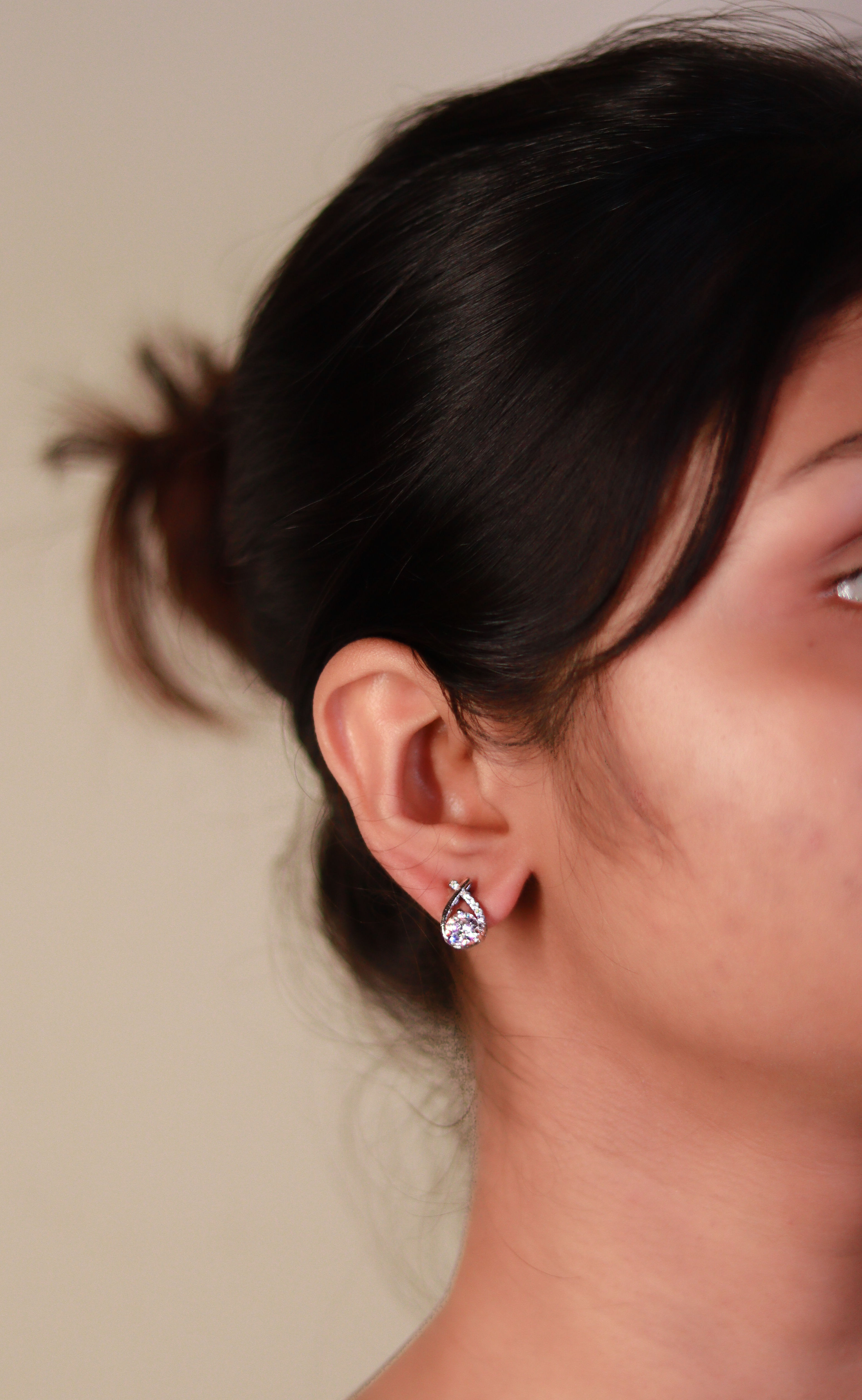 Glimmering Teardrop Earrings