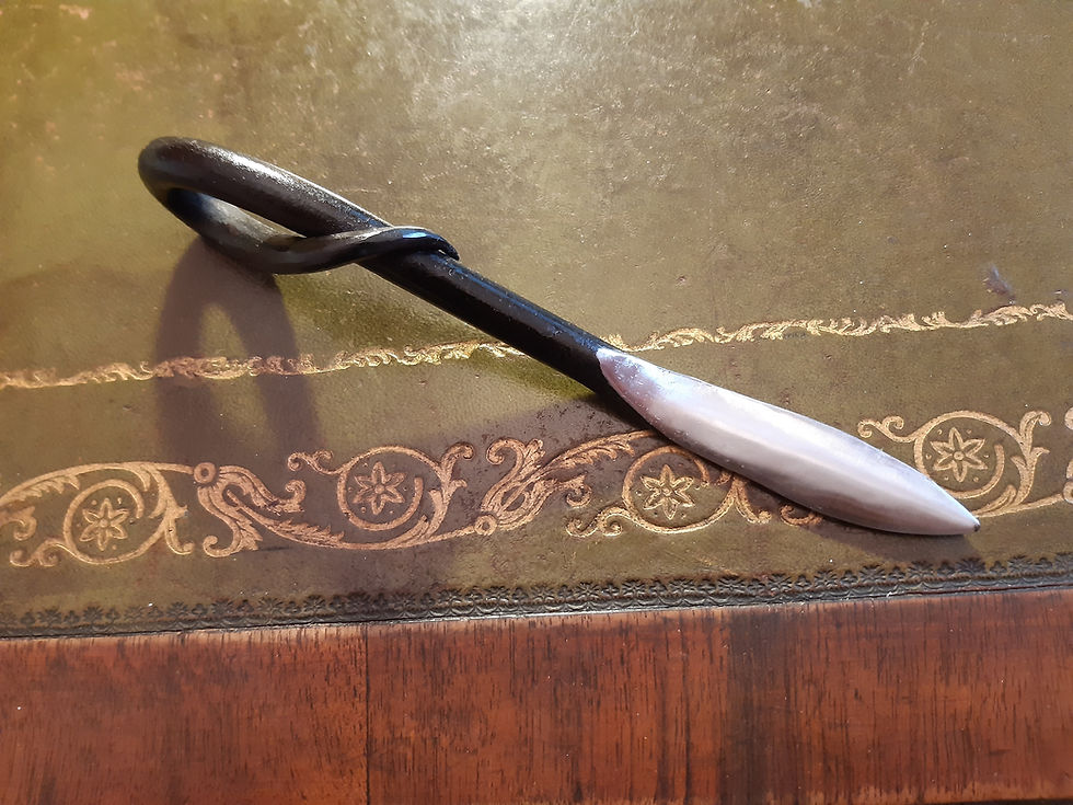 Thumbnail: Letter Opener