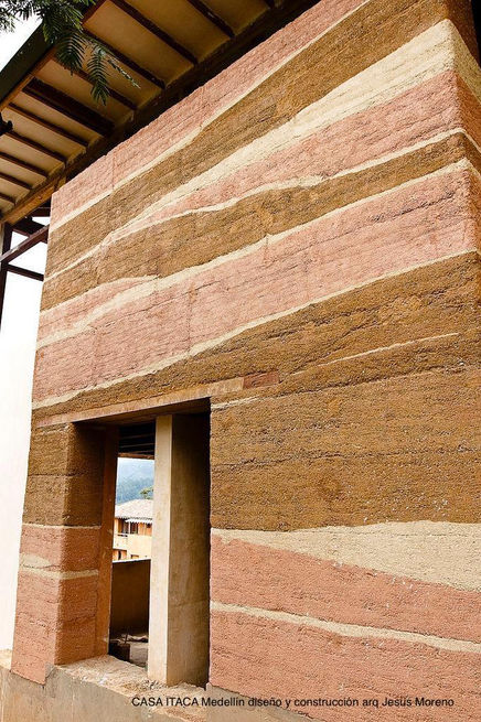 tapia pisada de colores