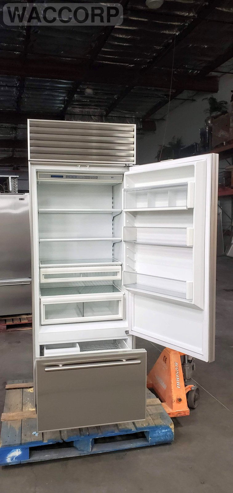 Thumbnail: REFURBISHED SUB-ZERO 611 30" STAINLESS REFRIGERATOR W/Tubular Handles!!