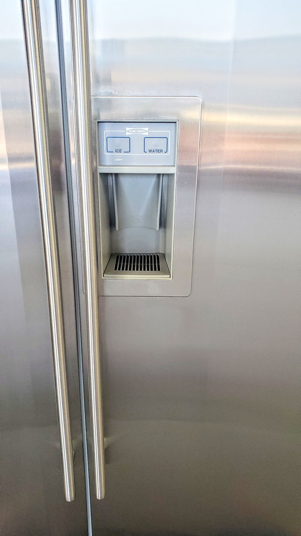 Thumbnail: SUB-ZERO 690 48" STAINLESS STEEL WATER/ICE DISP REFRIGERATOR @50%OFF $11995 MSRP