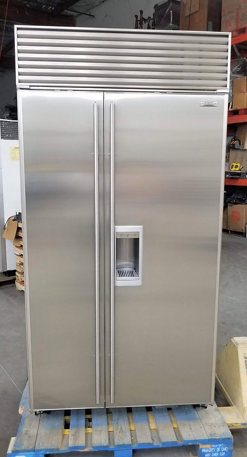 71 REFURBISHED SUB-ZERO 685/S 42