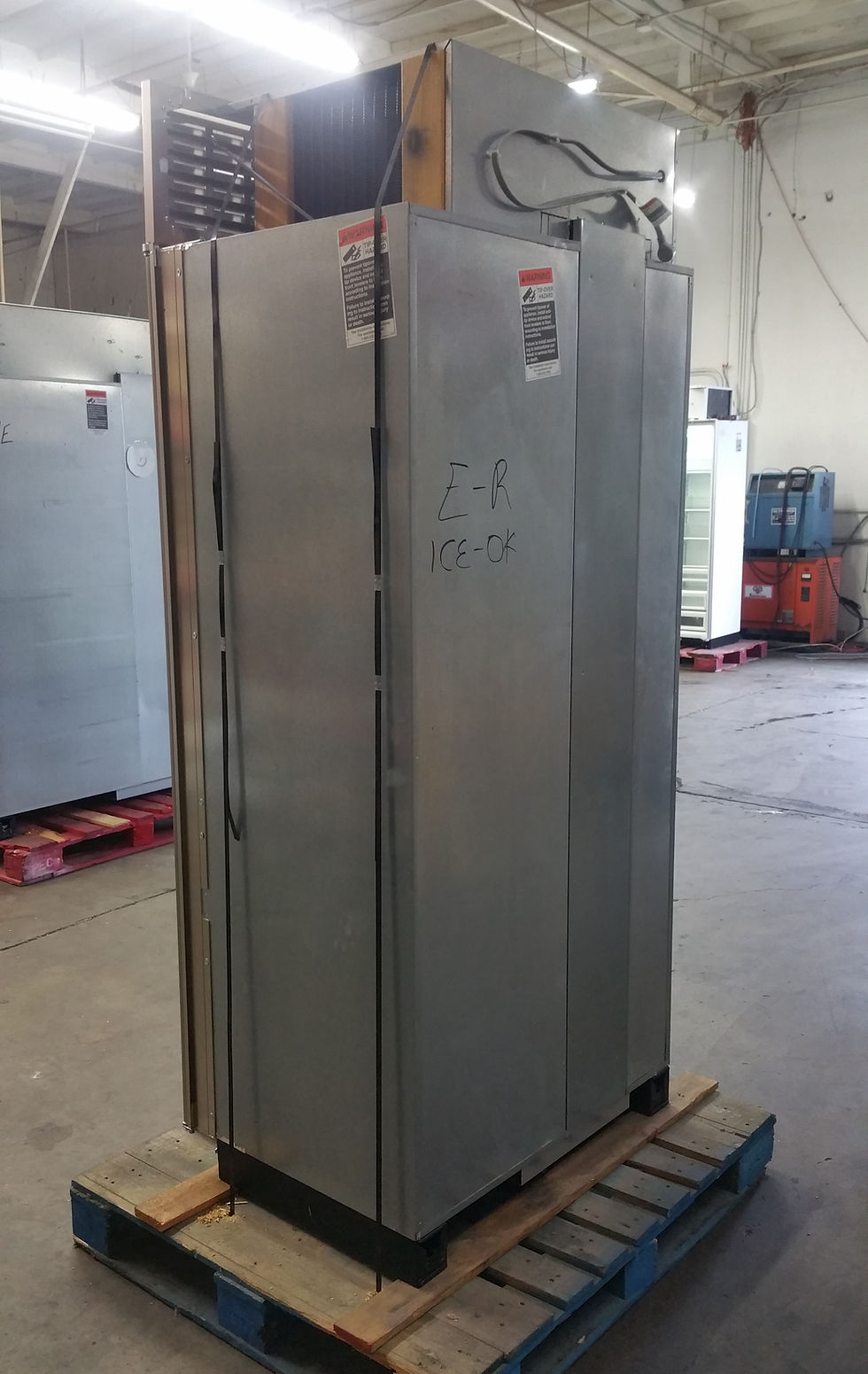 Thumbnail: #426 Refurbished 661 SUB-ZERO 36" REFRIGERATOR PERFECT STAINLESS DOORS