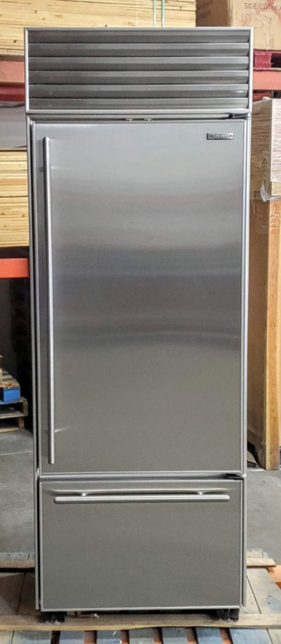 #436  REFURBISHED SUB-ZERO 611 30" STAINLESS REFRIGERATOR Tubular Handle