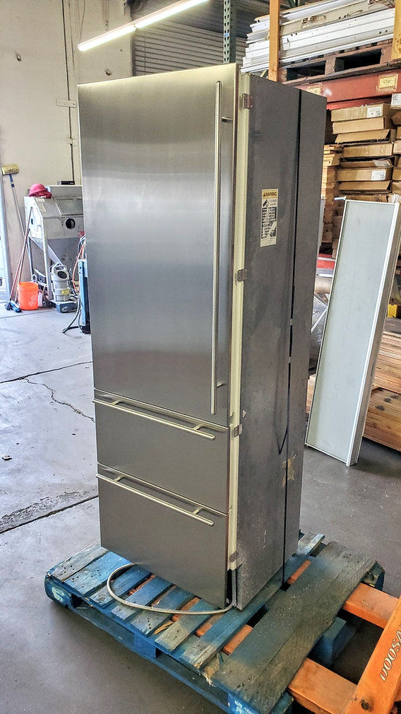 Thumbnail: #383 REFURBISHED 700TCI-2 SUB-ZERO 27" STAINLESS REFRIGERATOR