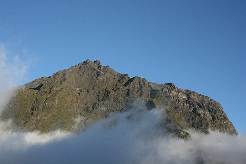 Gros-Morne-Petit-Col.JPG
