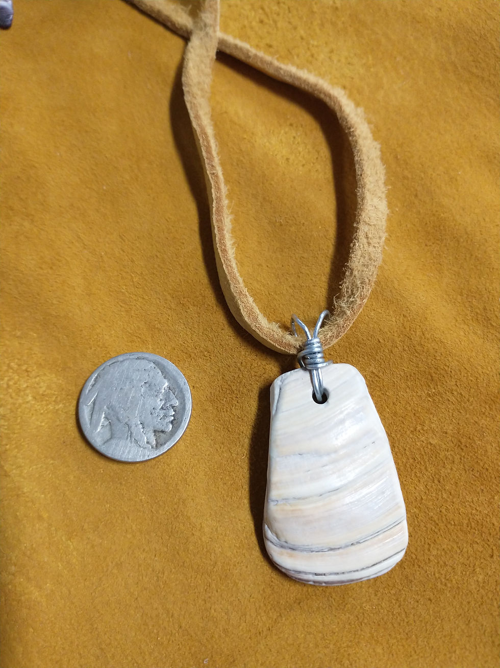 Thumbnail: Quahog shell pendant necklaces