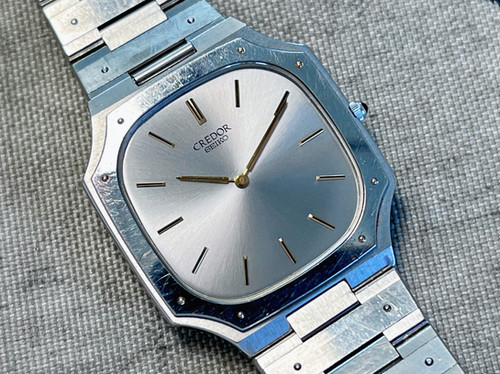 SEIKO CREDOR 9300-5070 ヴィンテージ Seiko Credor 9300-5070 Gerald Genta Watch Silver Clean Dial