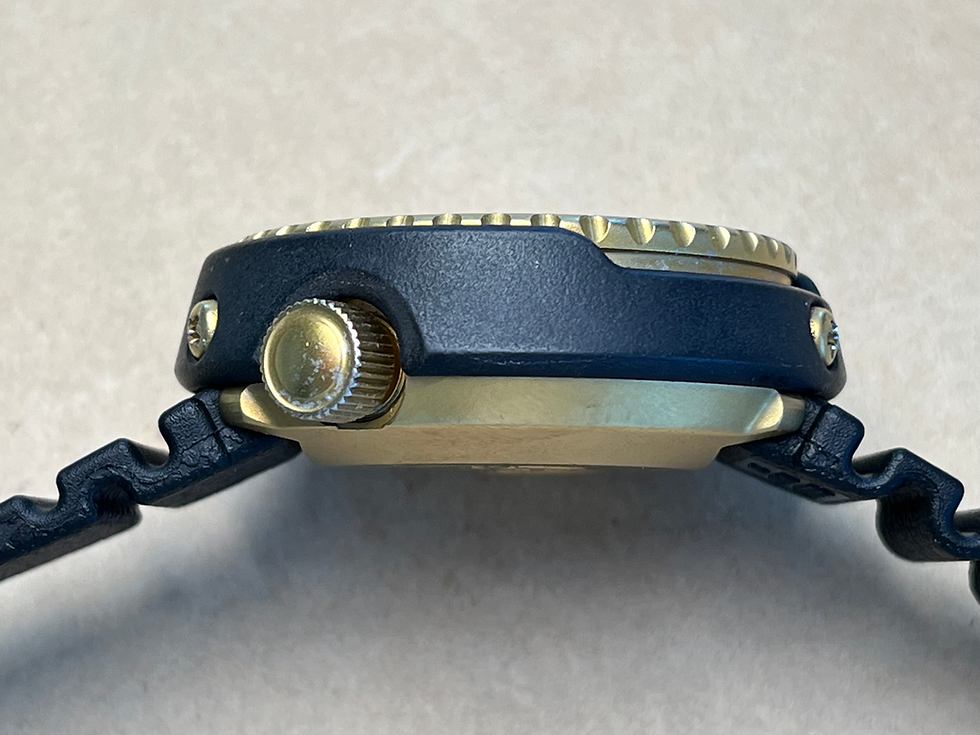 Thumbnail: Vintage 1978 Seiko 7549-7000 Titanium 600M JDM Professional Dive Watch Serviced