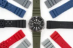 GL831 "Irezumi" Tattoo Rubber Diver Strap