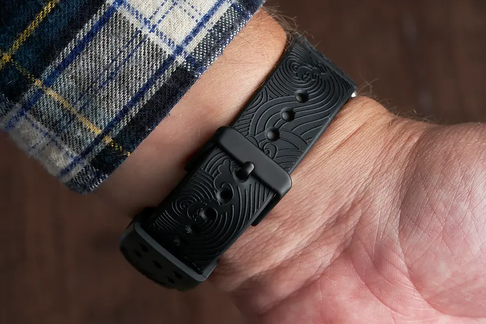 Thumbnail: GL831 "Irezumi" Tattoo Rubber Diver Strap