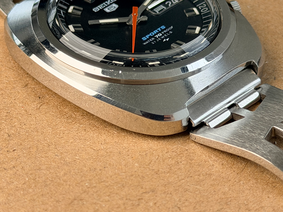 Thumbnail: Vintage 1970 Seiko 7019-6000 Serviced JDM Original Bracelet 