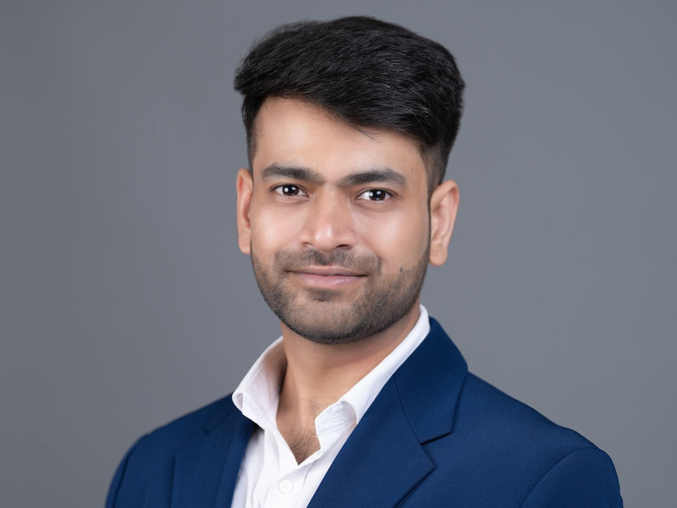Pune corporate photoshoot, Corporate headshots near me in Pune