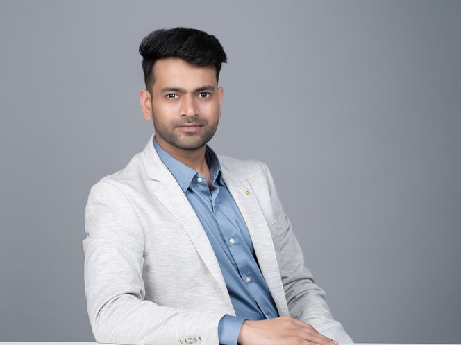 magazine photoshoot bangalore with light source