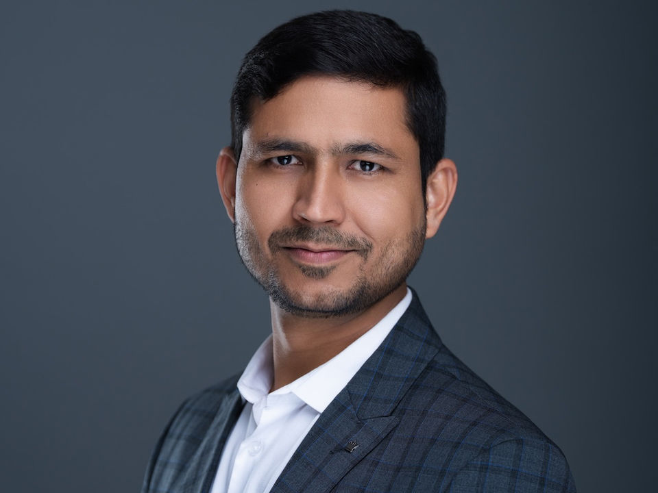 What Are Corporate Headshots