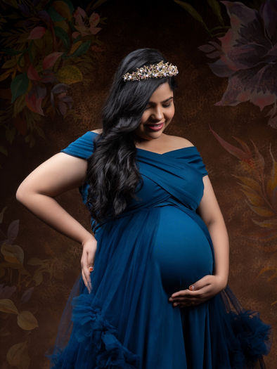 maternity photoshoot in a photography studio in studio with maternity photoshoot packages in bangalore near me