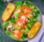 Salade aux toasts de Munster chaud