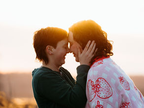 E+J's Parkville Engagement Shoot (featuring puppy!)