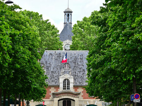 Understanding Residency and Taxes When Moving to France