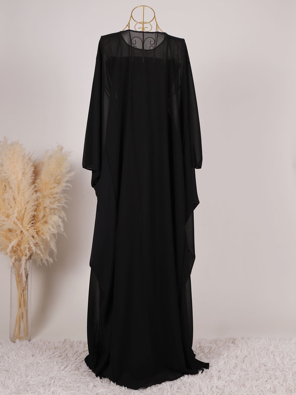 Thumbnail: Nasrin (black)