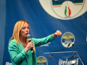 Meloni Fights Back at Claims of Favouring Tax Evasion with New Budget