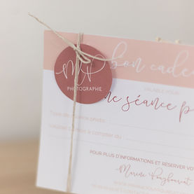 Photographe Maternité, Grossesse, Nouveau né, Naissance, Bébé, Enfant, Maman, Famille, Auterive (31) | Muret, Toulouse et sa région Bon Carte Idée Cadeau Photo