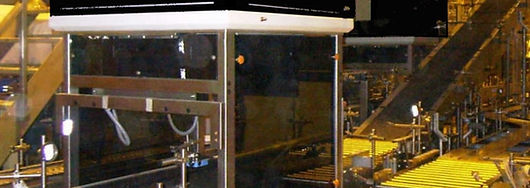 heuftr_vgx_case_and_crate_i_med_hr (2).j