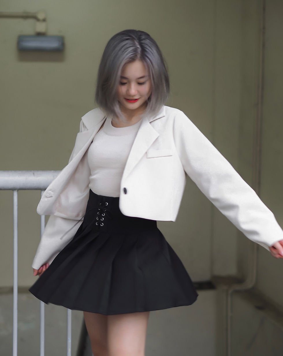 Thumbnail:  Who’s That Girl Shoelace Pleated Skirt [BLACK]