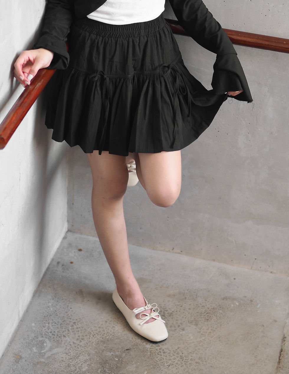 Thumbnail: Marshmallow Ribbon Bubble Cloud Skirt (BLACK) 