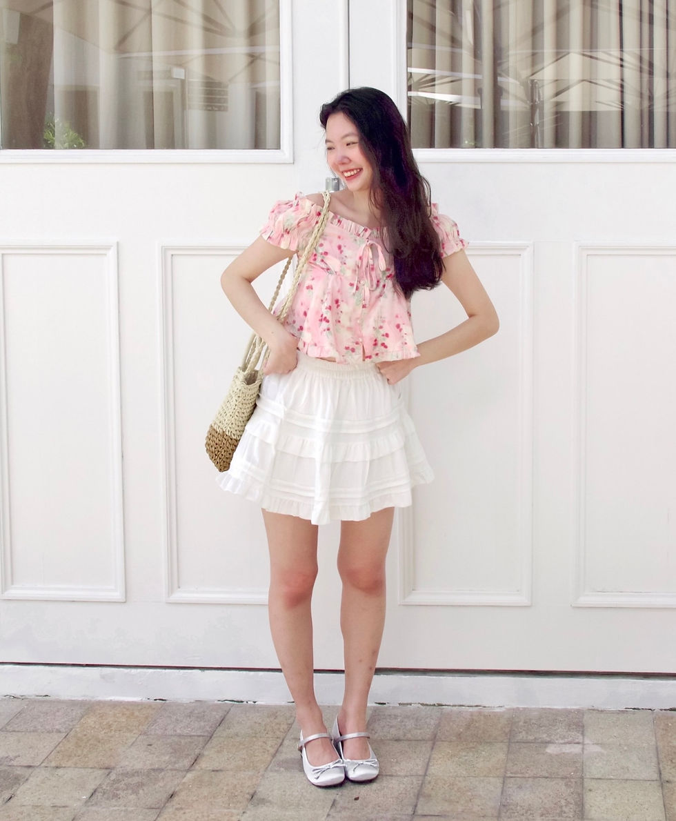 Thumbnail: Daylight Blooms 2-way Off Shoulder Flutter Top