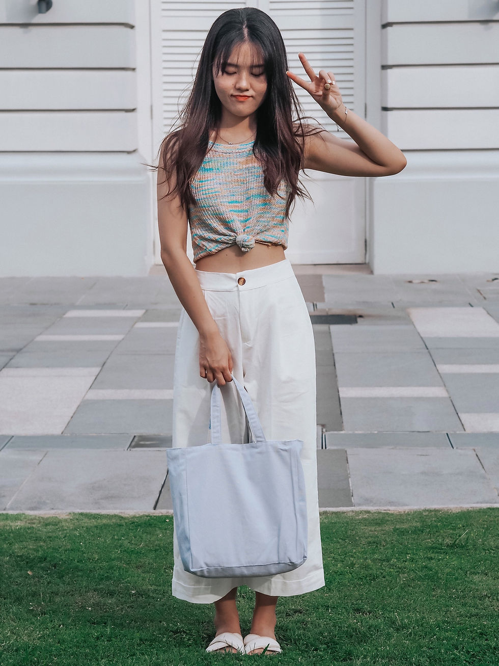 Thumbnail: Wildflow3r 2-Way Reversible Shoulder Tote Bag