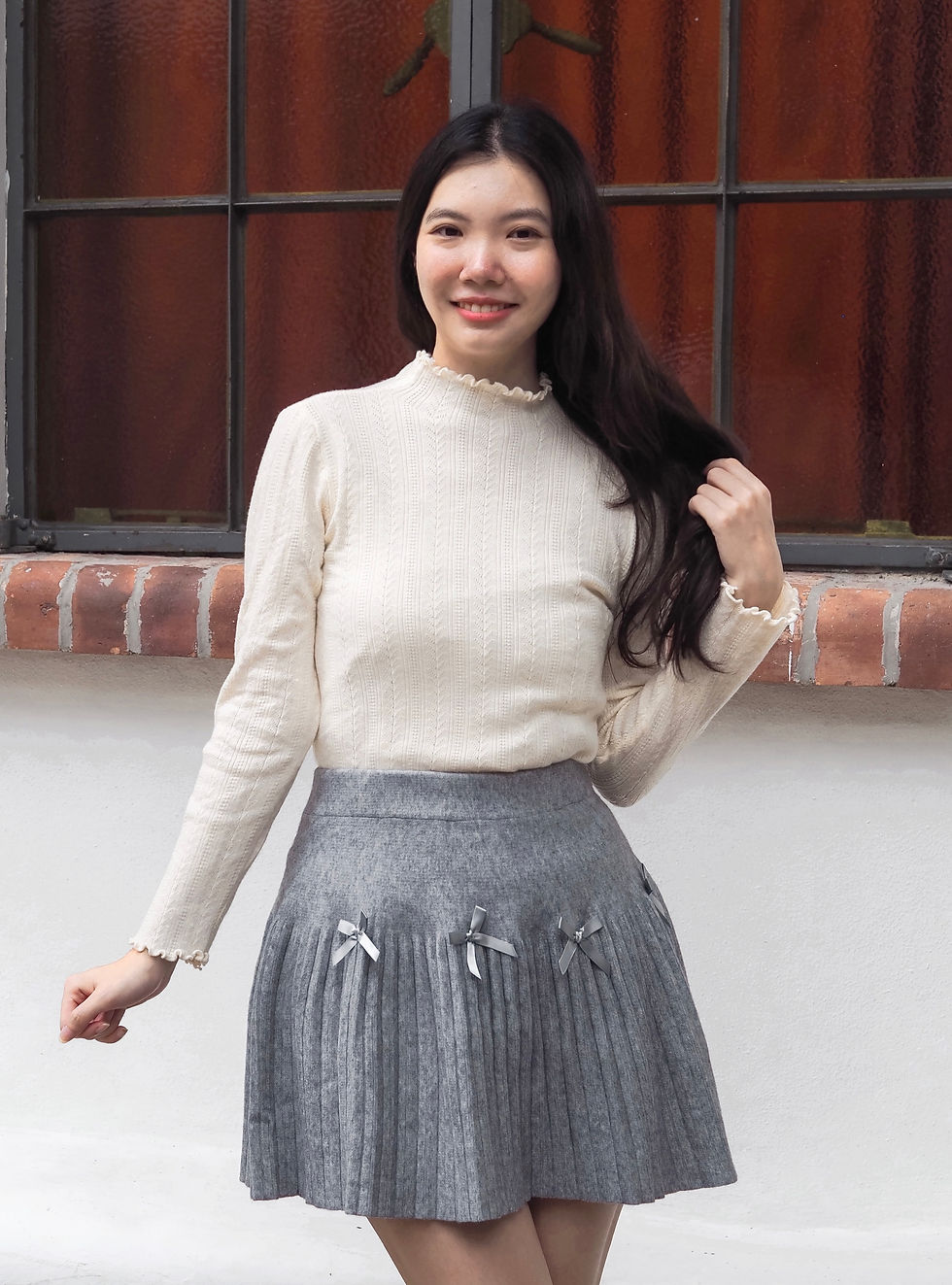 Thumbnail: Winter Sonata Ribbon Pleated Skater Skirt (HEATHER GREY)