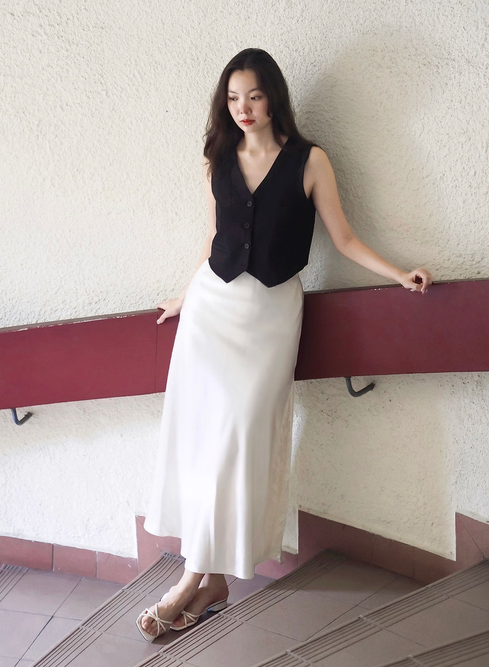 Thumbnail: Milano Buttoned Waistcoat Suit Vest Top