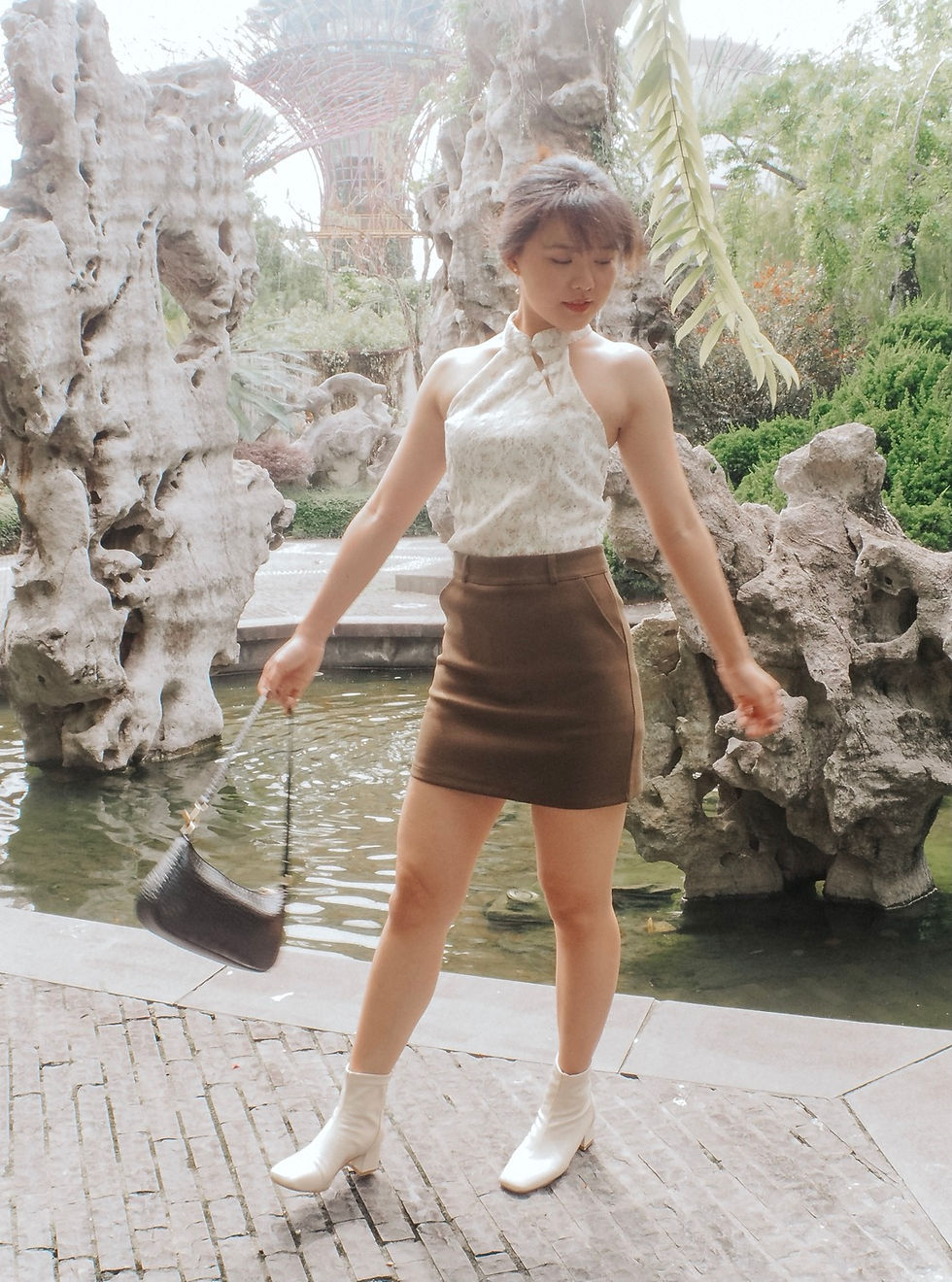 Thumbnail: Era of Romance Halter Cheongsam Top [CREMÉ FLORAL]