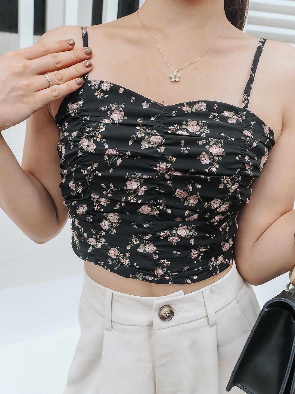 Thumbnail: Mon Chéri Small Floral Pendant
