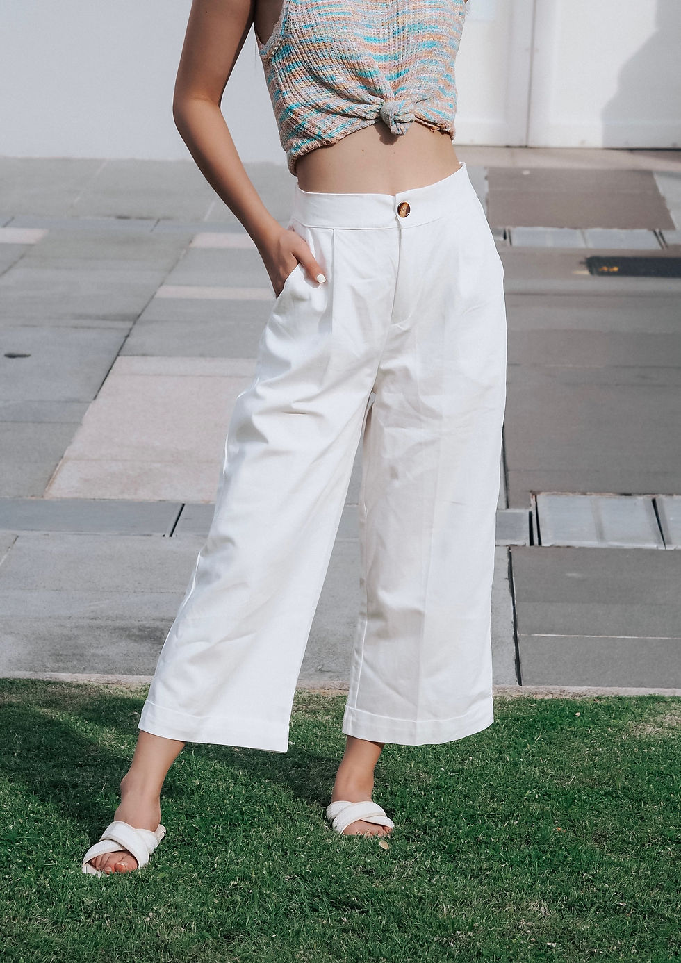 Thumbnail: Summerhill Weaved Cross Strap Slip-on Sandals (CREAM)