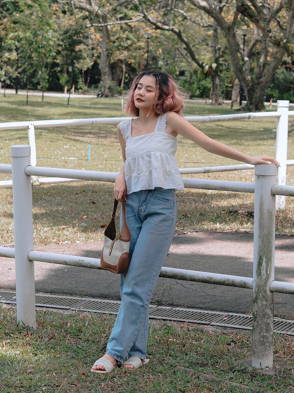 Thumbnail: HUNTER Faded Denim Straight Cut High Waist Jeans