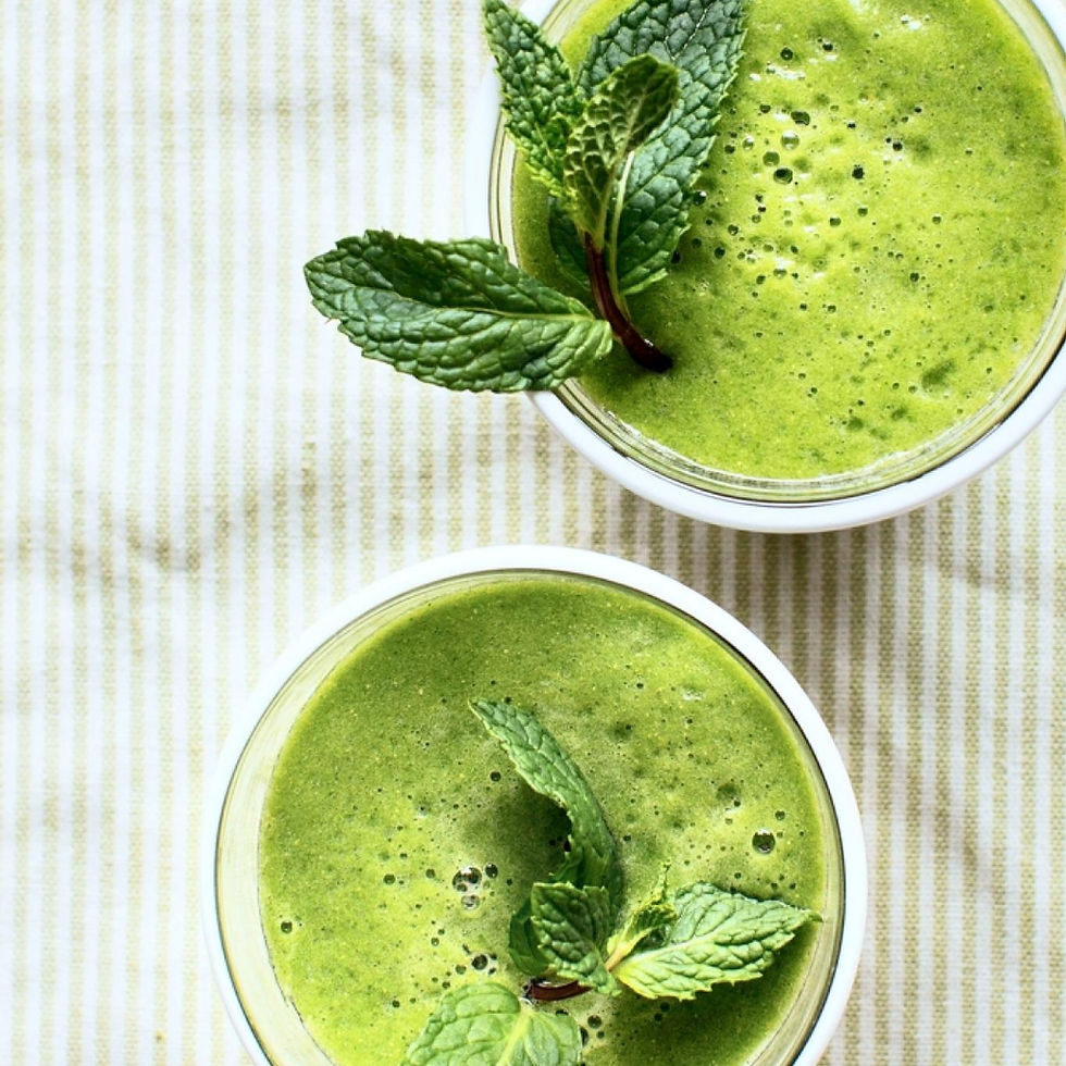 Green tea and spinach smoothie Boost Your Hair Growth