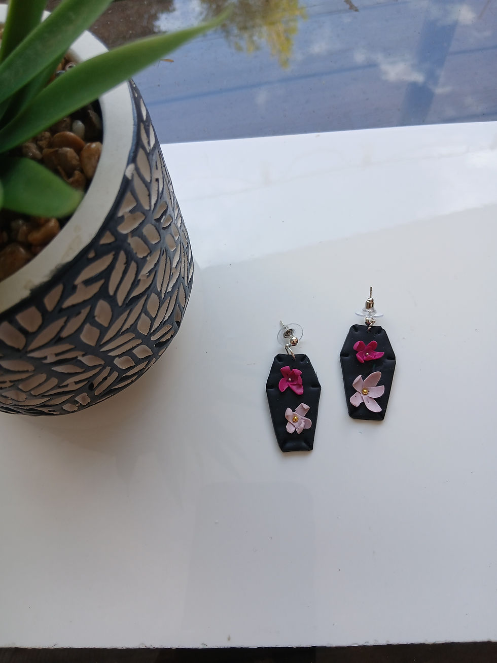 Thumbnail: Halloween Coffin