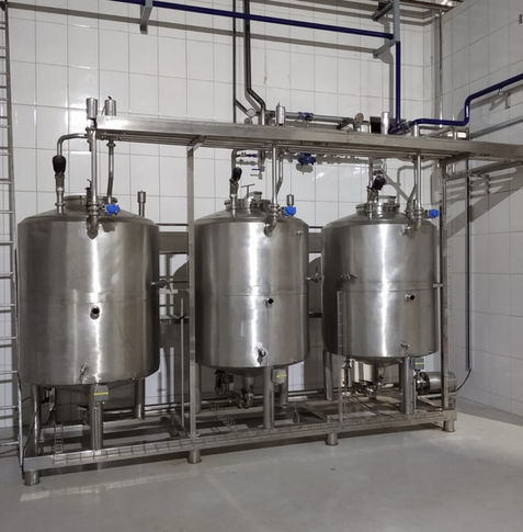 Montagem de tanques de inox