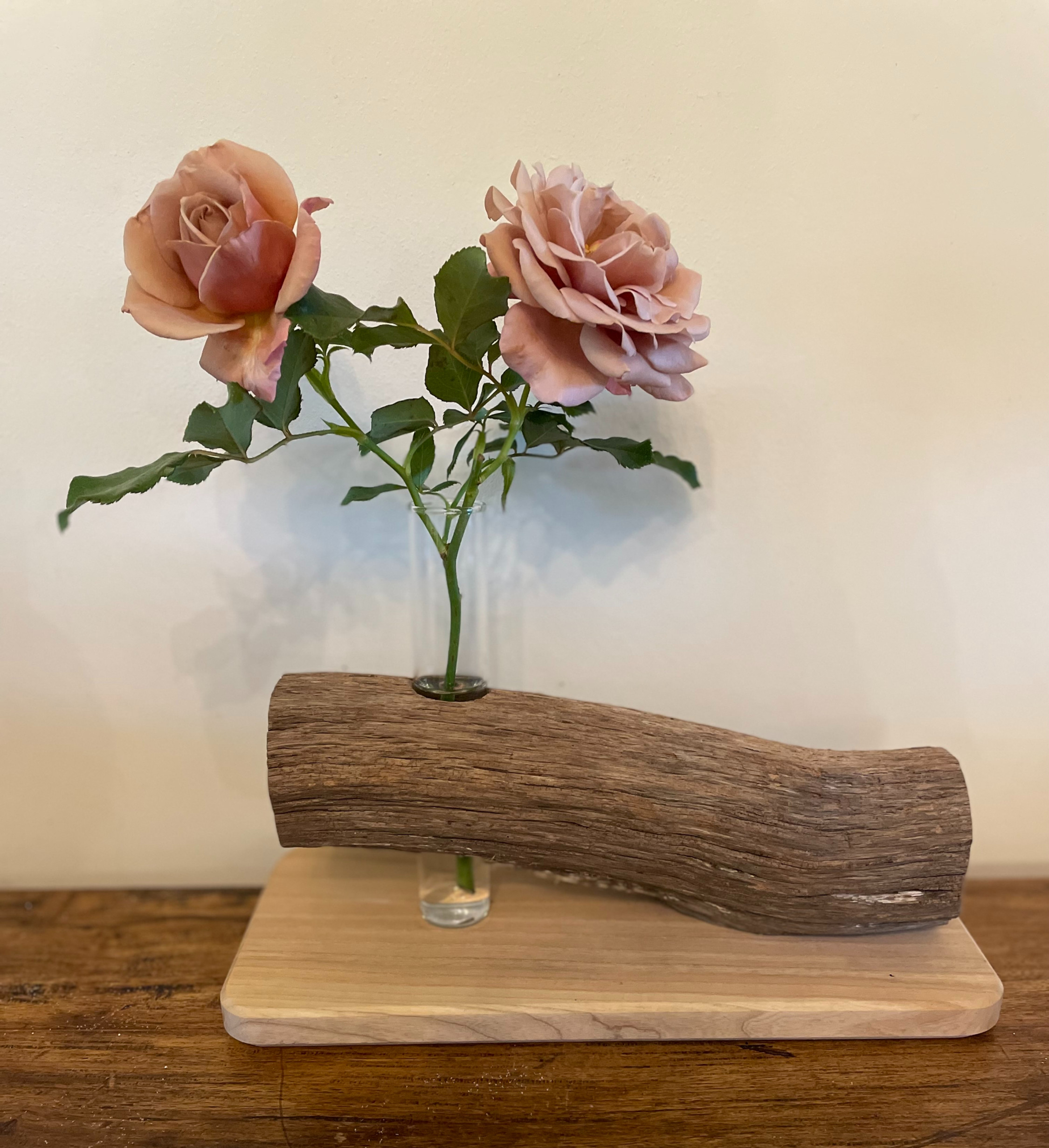 Flower display vase