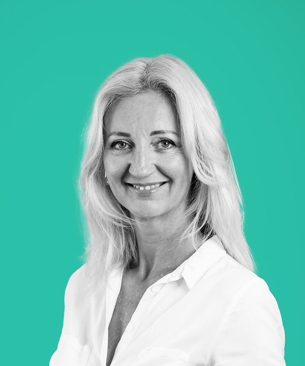Ingrid Balogh_Coach.jpg