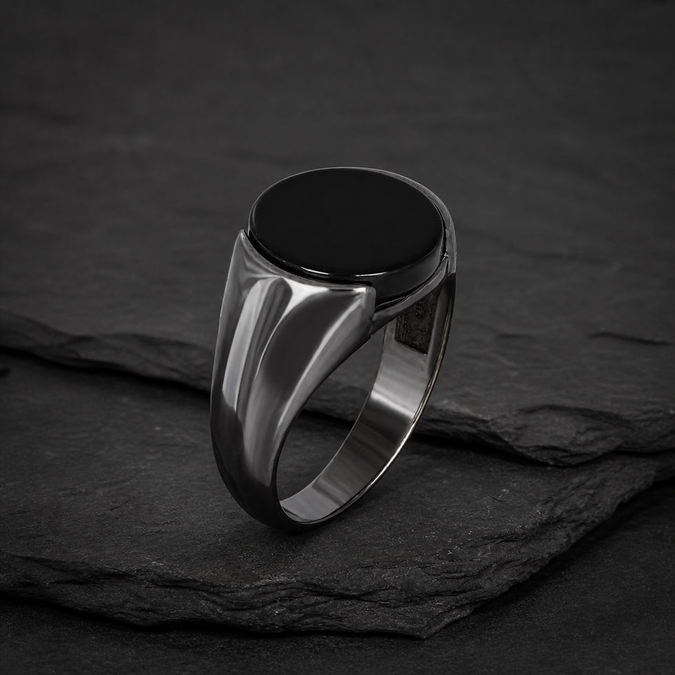 サムネイル： Round Black Onyx Men's Sterling Silver Signet Ring on dark slate