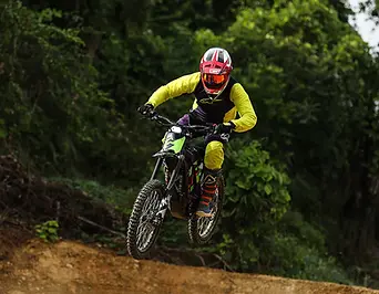 927A8617_2048x2048_90598478-086c-4bfe-8945-7c7d9f5c0537.webp